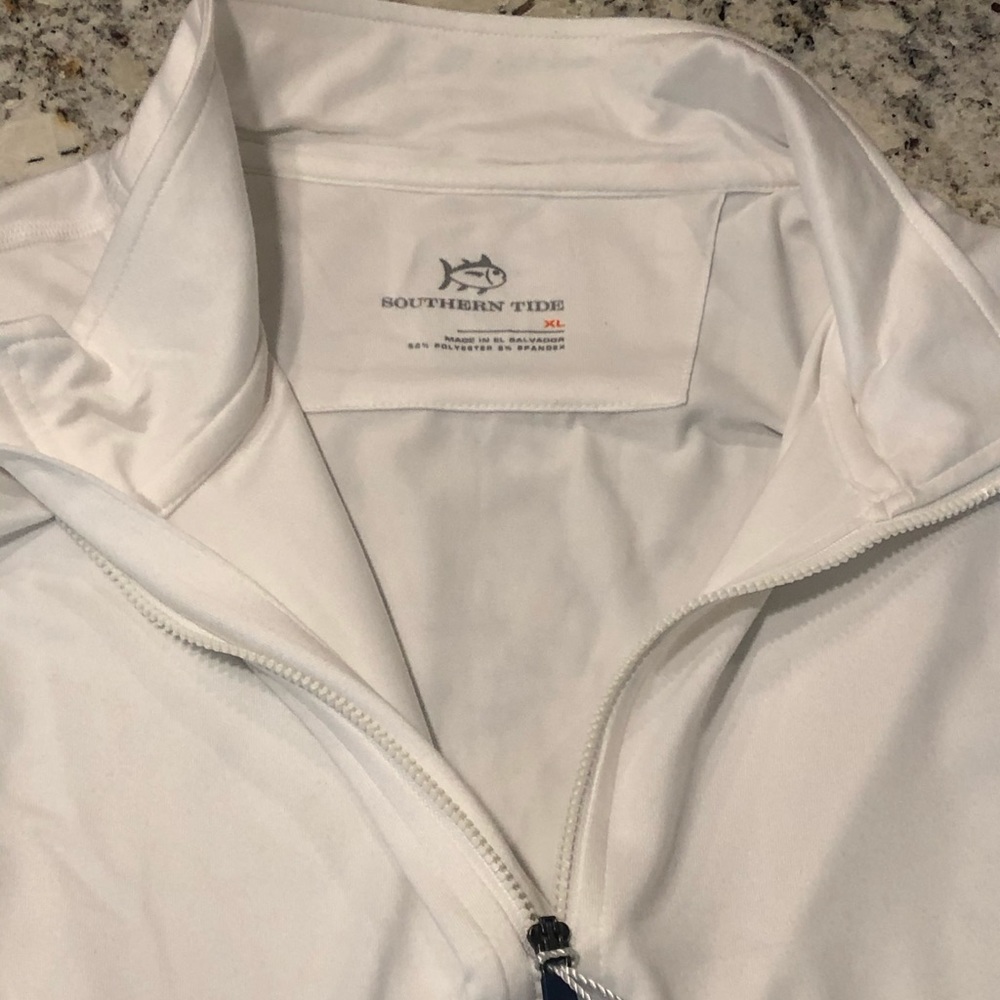 Southern Tide XL White Jacket (Retail Price $110)